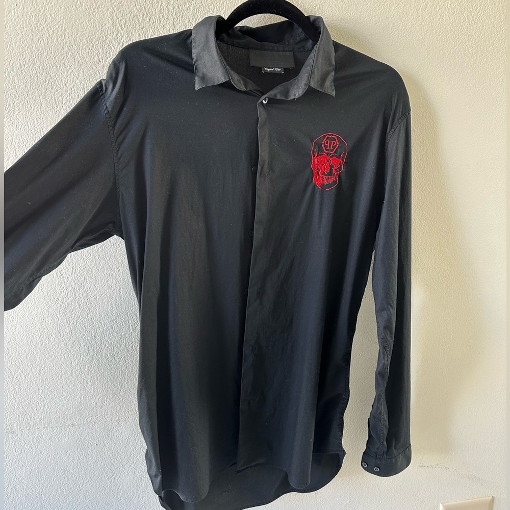 Men’s size large philipp Plein button up with skull embroidery